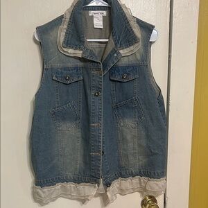 Paisley Vine Denim Vest with Ruffle Trim